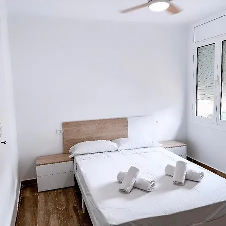 Coma-Ruga Central Beach Apartment